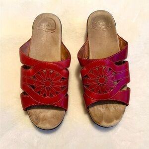 🌺 Red Leather Women's Sandals Dansko size 38